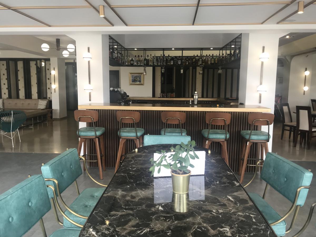 Fanari Hotel Extérieur photo